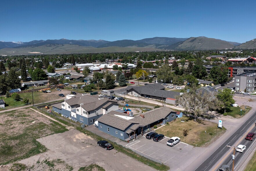 More Photos Of 2606 South Ave W, Missoula Shelter For Sale
