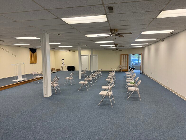 More Photos Of 25367 Lankford Hwy, Onley Light Distribution For Lease