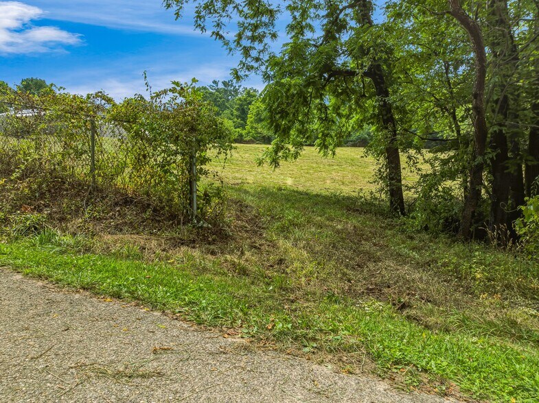 More Photos Of 99999 Daniel Rd, Asheville Land For Sale