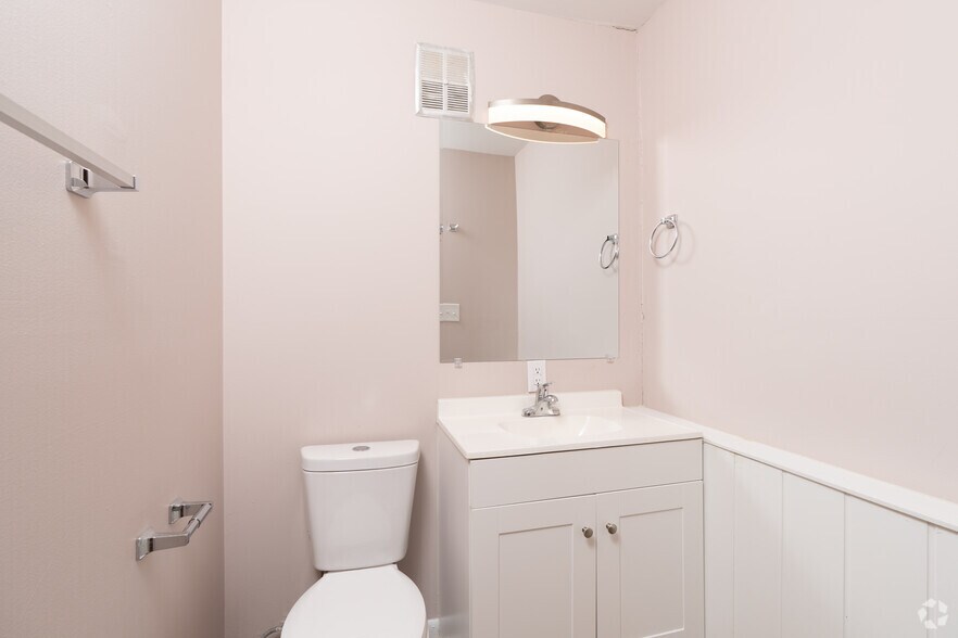 More Photos Of 1833 Seven Pines Rd, Springfield Apartments For Sale