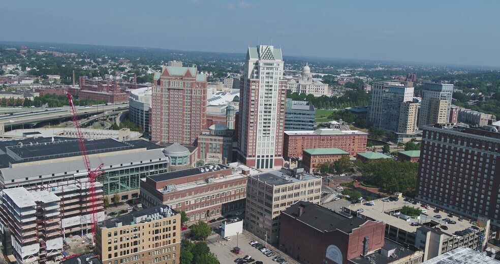 More Photos Of 1 W Exchange St, Providence Hotel For Lease