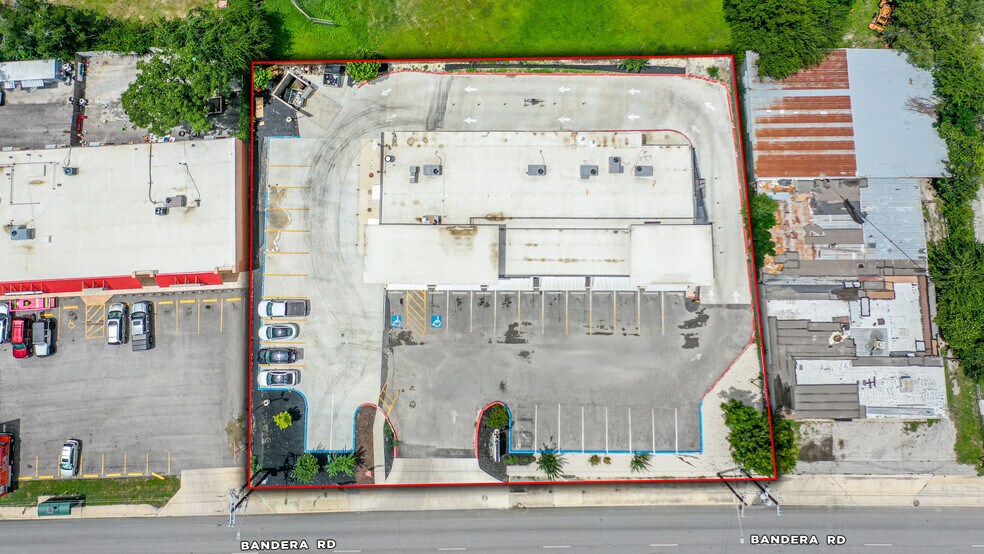 More Photos Of 1427 Bandera Rd, San Antonio Storefront For Lease