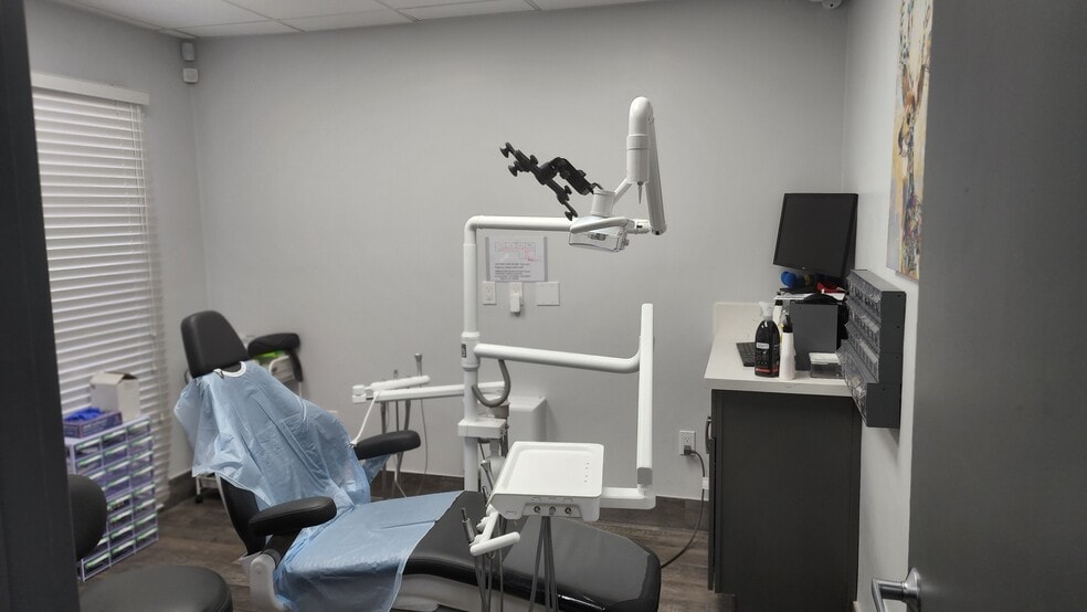 More Photos Of 1500 E Katella Ave, Orange Medical For Sale