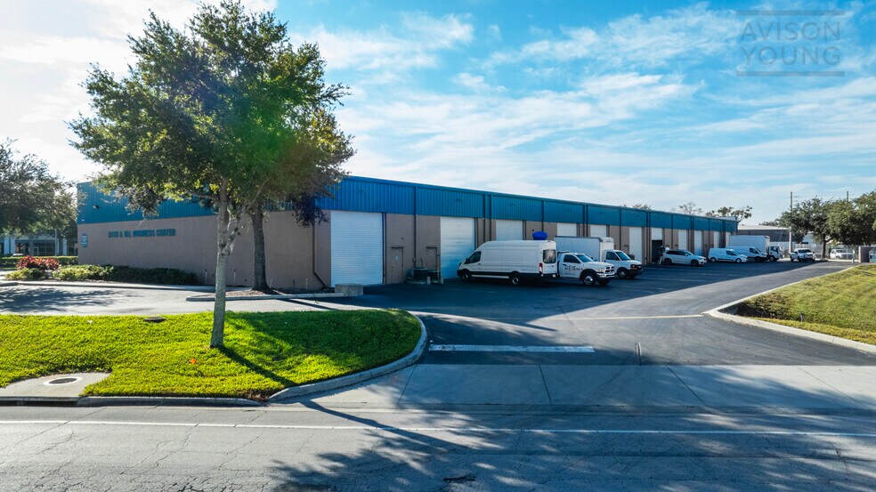 More Photos Of 3506 St. Valentine Way, Orlando Warehouse For Lease