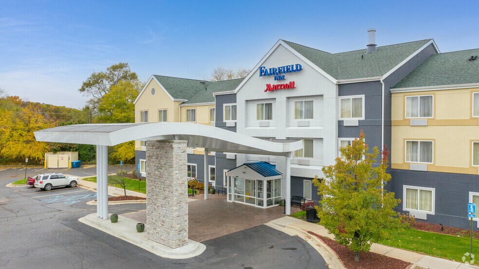 More Photos Of 6420 Cracker Barrel Blvd, Kalamazoo Hotel For Sale