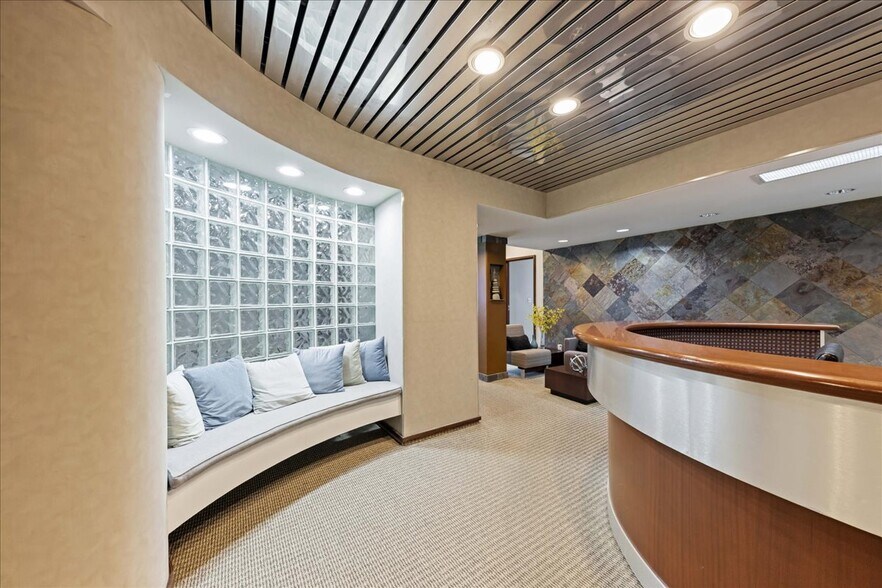 More Photos Of 11775 W 112th St, Overland Park Medical For Sale