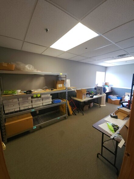 More Photos Of 504 W 69th St, Loveland Warehouse For Sale