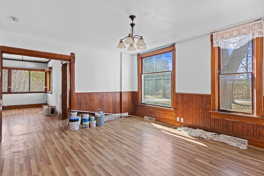 More Photos Of 7596 E State St, Central Lake Apartments For Sale