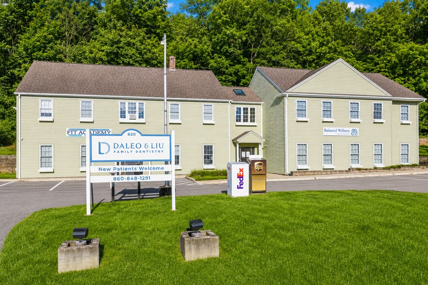 More Photos Of 620 Norwich New London Tpke, Uncasville Office For Lease
