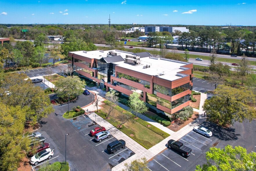 More Photos Of 4055 Faber Place Dr, North Charleston Office For Lease