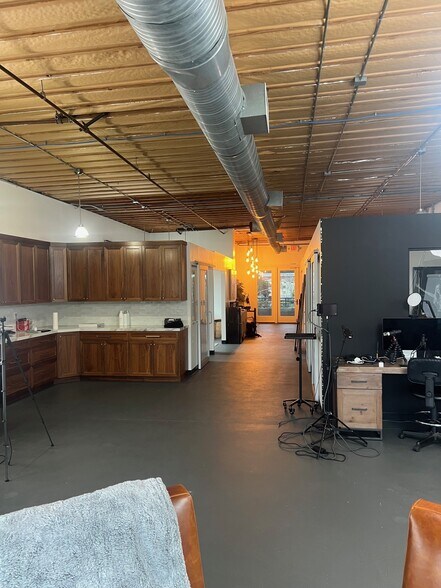 More Photos Of 415 S Cedros Ave, Solana Beach Storefront Retail Office For Lease