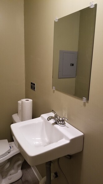 More Photos Of 600 Industrial Way, Lovelock Industrial For Sale