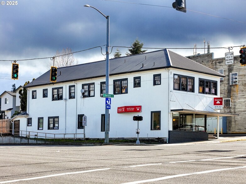 More Photos Of 29 Nehalem St, Clatskanie Apartments For Sale