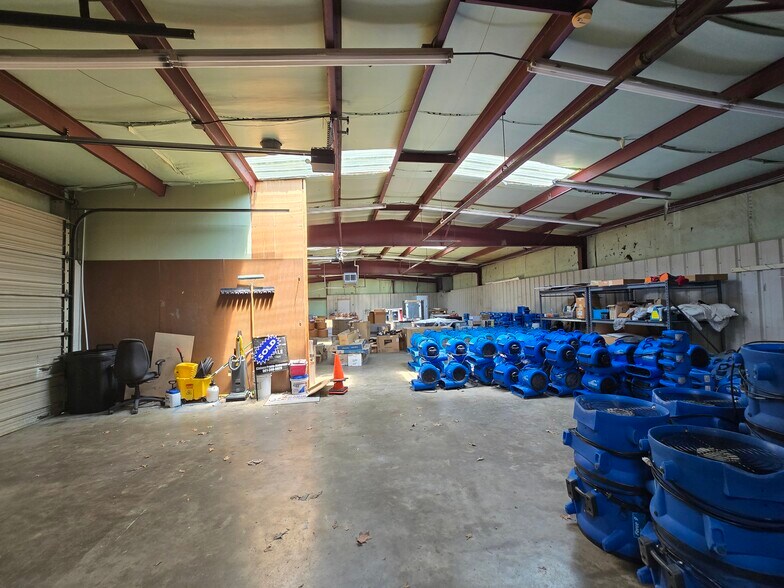 More Photos Of 3212 Jean Dr, Memphis Warehouse For Sale