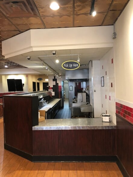 More Photos Of 234 S Wabash Ave, Chicago Office For Lease