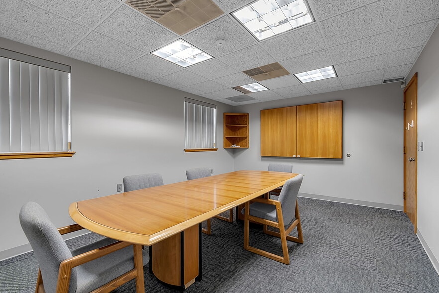 More Photos Of 1783 Kenmore Ave, Kenmore Warehouse For Sale