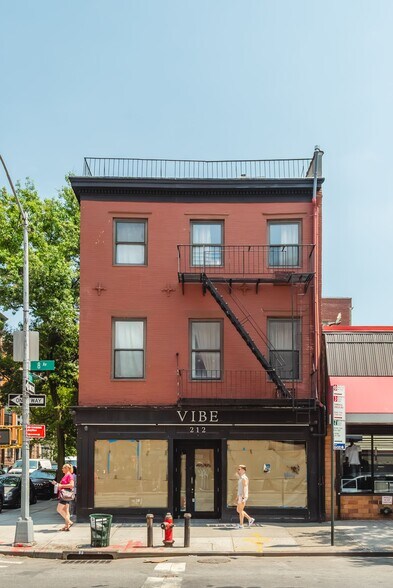 More Photos Of 212 Eighth Ave, New York Apartments For Sale