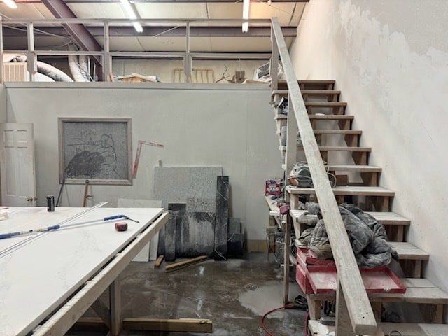 More Photos Of 722-726 Roanoke St, Salem Research And Development For Sale