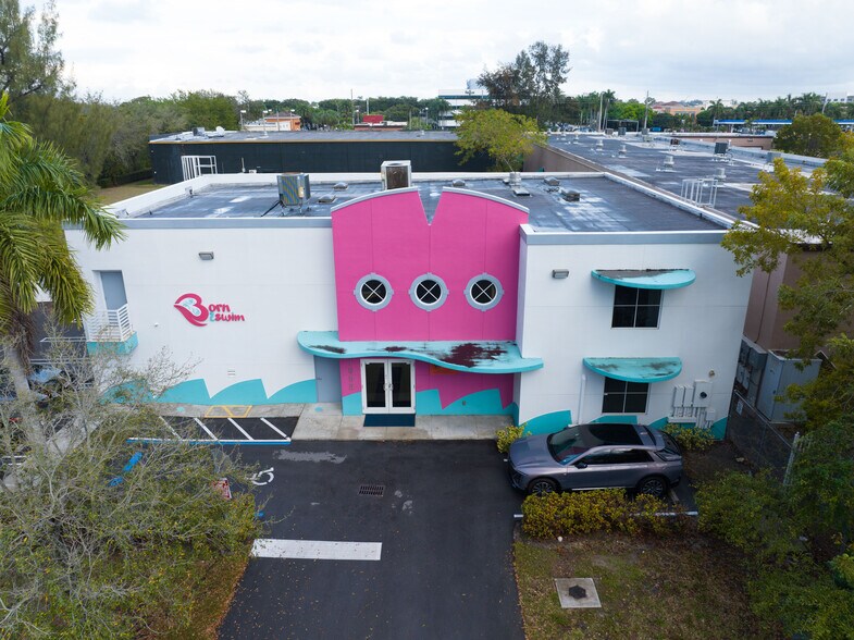 Primary Photo Of 1955 NW 108th Ave, Miami Freestanding For Sale