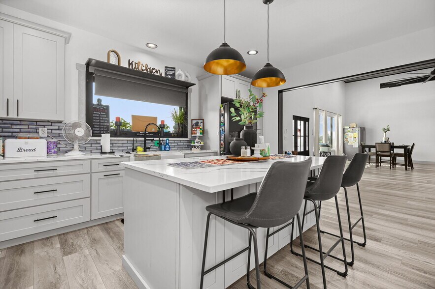 More Photos Of 301 County Road 436, Thrall Land For Sale