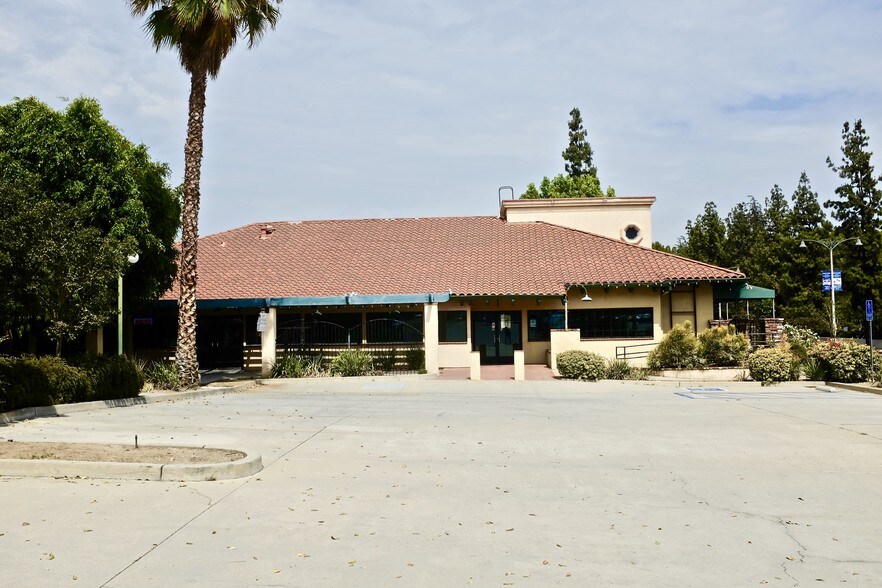 More Photos Of 1845-1857 Huntington Dr, Duarte Restaurant For Lease