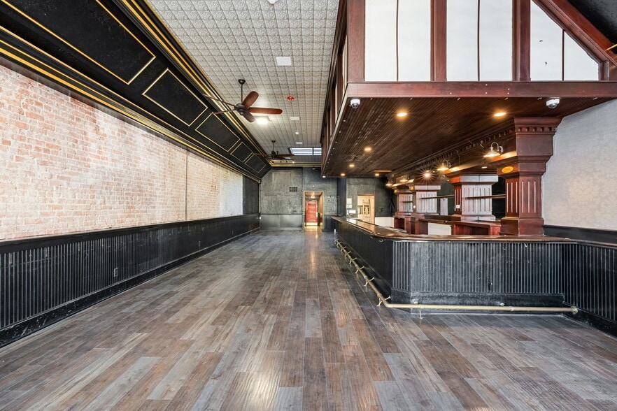 More Photos Of 6957 Sebastopol Ave, Sebastopol Restaurant For Sale