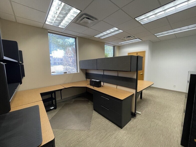 More Photos Of 4252 S 700 E, Salt Lake City Office For Sale