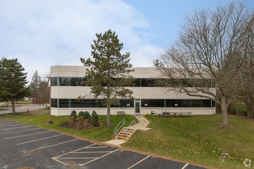 More Photos Of 1 John James Audubon Pky, Amherst Medical For Sale