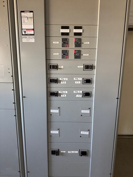 More Photos Of 190 E San Antonio Dr, King City Industrial For Sale