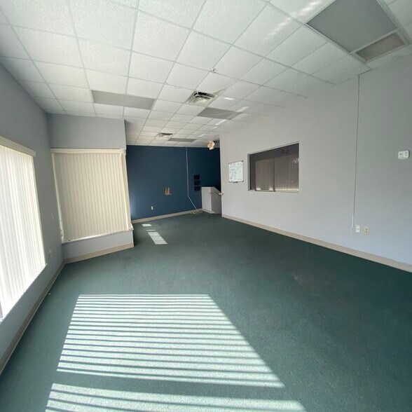 More Photos Of 4333 Silver Star Rd, Orlando Warehouse For Sale