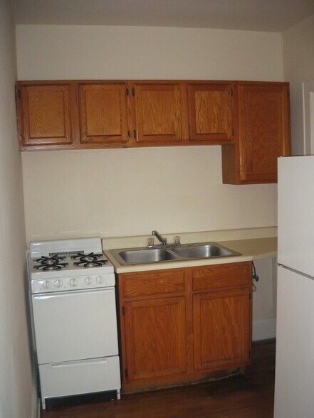 More Photos Of 2240 Norwood Ave, Cincinnati Apartments For Sale