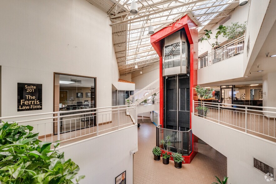 More Photos Of 201 Steele St, Denver Office For Lease