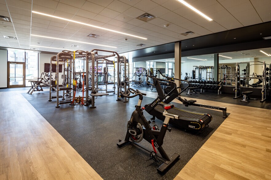 More Photos Of 6400 E McDowell Rd, Scottsdale Office For Lease