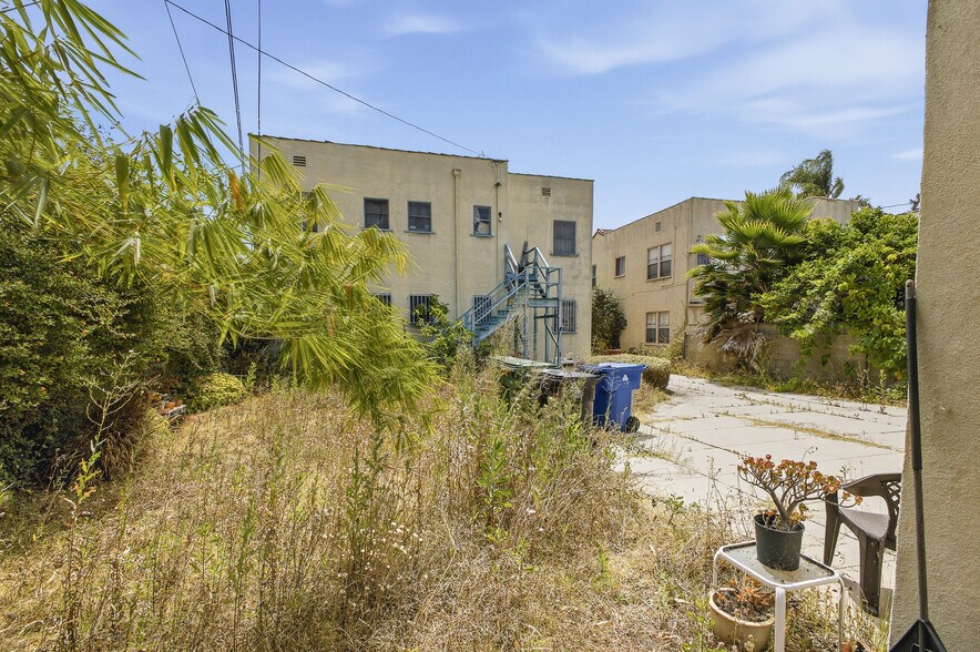 More Photos Of 1259 S Orange Dr, Los Angeles Apartments For Sale