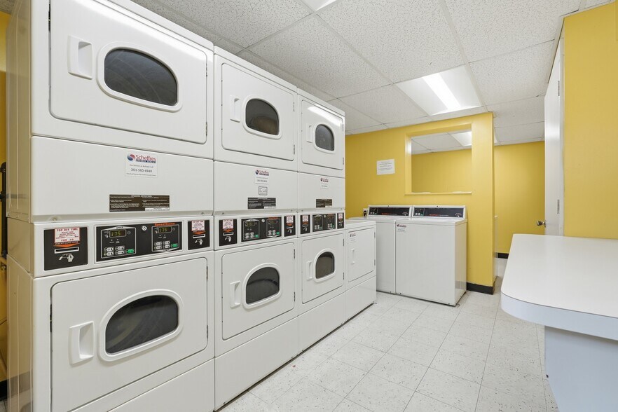 More Photos Of 3405 University Blvd W, Kensington Apartments For Sale