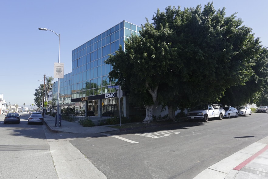 More Photos Of 12340 Santa Monica Blvd, Los Angeles Medical For Lease