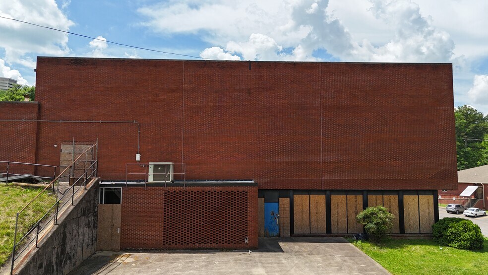 More Photos Of 301 21st Ave S, Birmingham Schools For Sale
