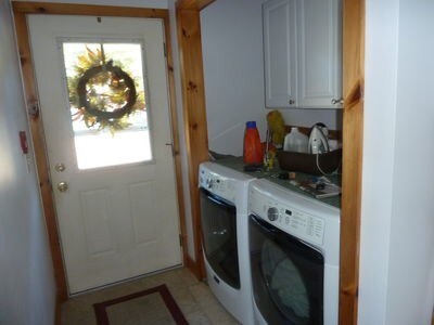 More Photos Of 10 Watson Rd, Barnstead General Retail For Sale