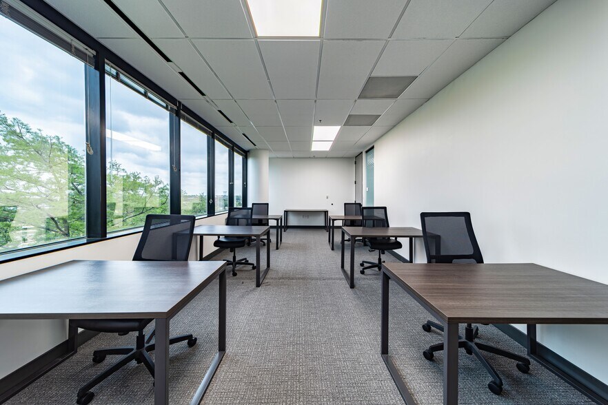 More Photos Of 500 N Central Expy, Plano Coworking Space