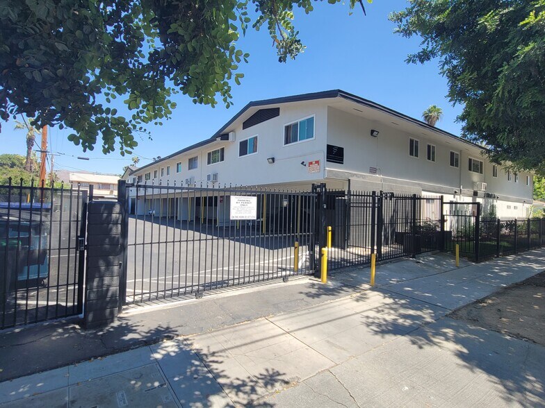 More Photos Of 1881 Loma Vista St, Riverside Apartments For Sale