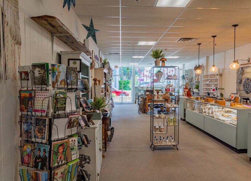 More Photos Of 234 Main St, Biddeford Storefront Retail Office For Lease