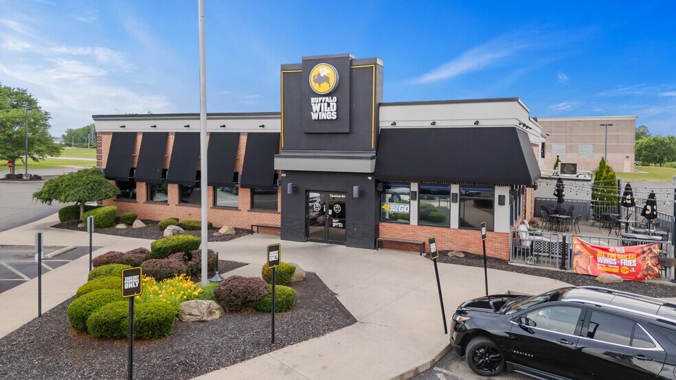 More Photos Of 5020 Tiedeman Rd, Brooklyn Restaurant For Sale