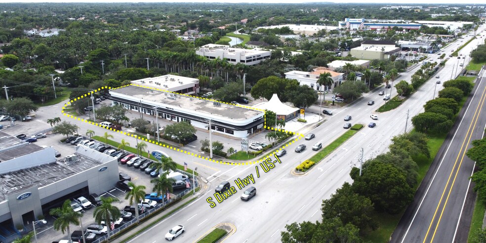 Primary Photo Of 9200-9228 SW 156th St, Miami Storefront For Lease
