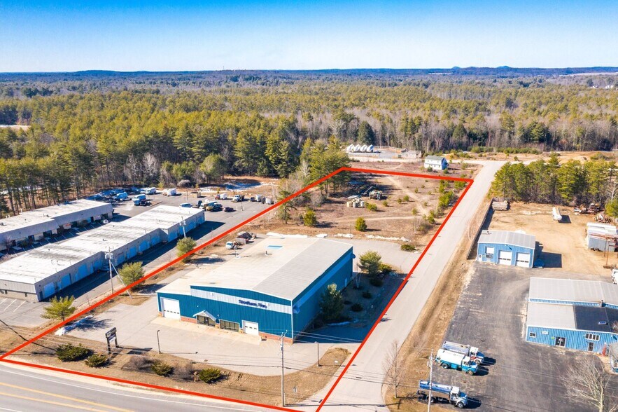More Photos Of 4 Gator Rock Rd, Somersworth Distribution For Sale