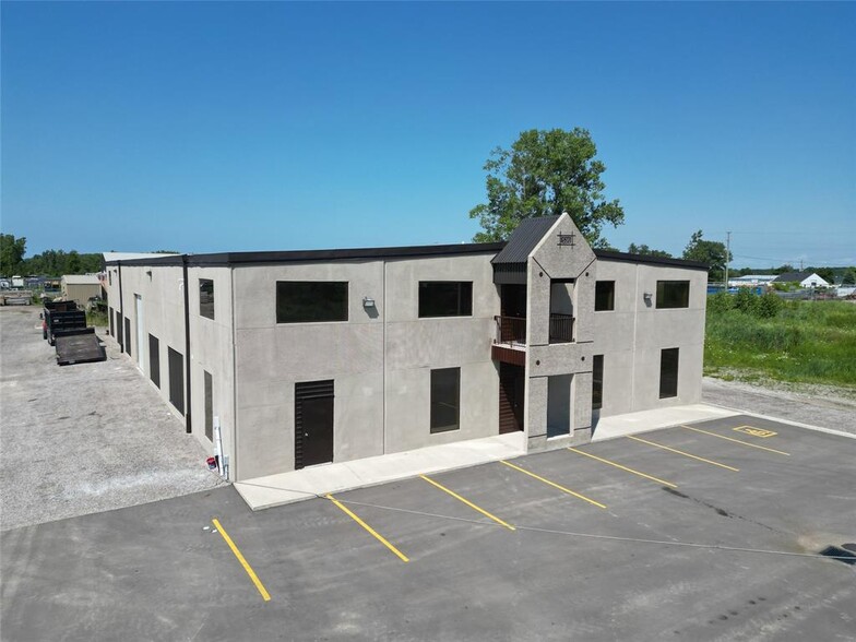 Primary Photo Of 540 Gladwish Dr, Sarnia Industrial For Lease