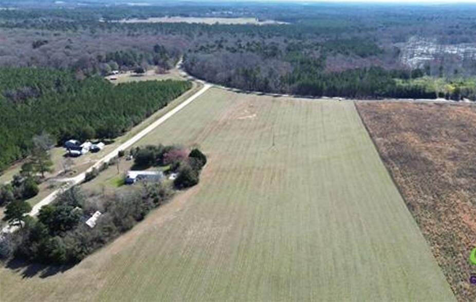 More Photos Of Jones Road, Cochran Land For Sale