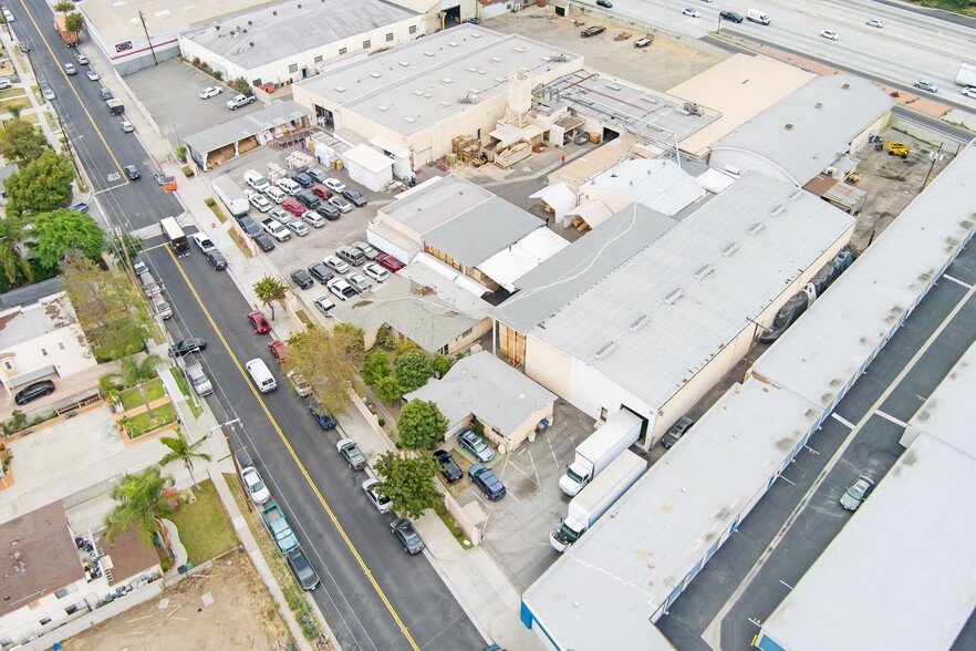 More Photos Of 11220 Wright Rd, Lynwood Warehouse For Sale