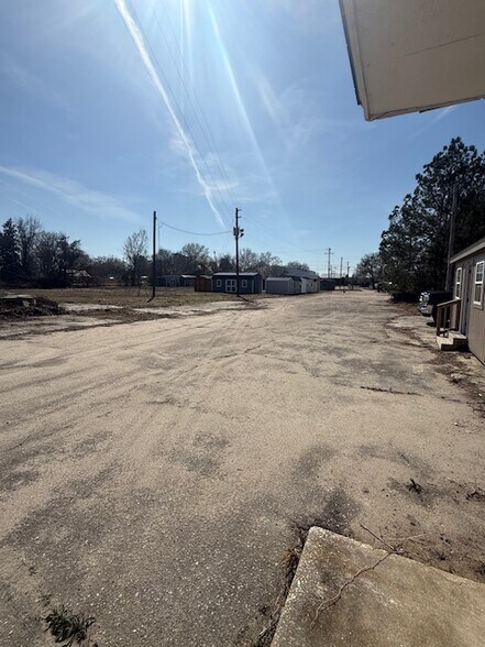 More Photos Of 301 S Parsonage St, Bennettsville Land For Sale