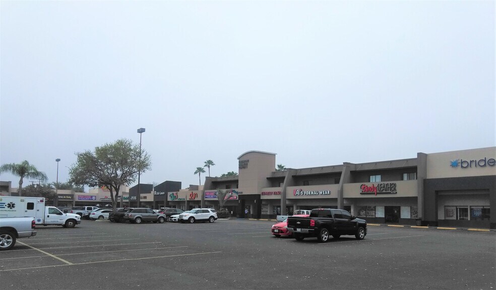 More Photos Of 1001 S 10th St, McAllen Unknown For Lease