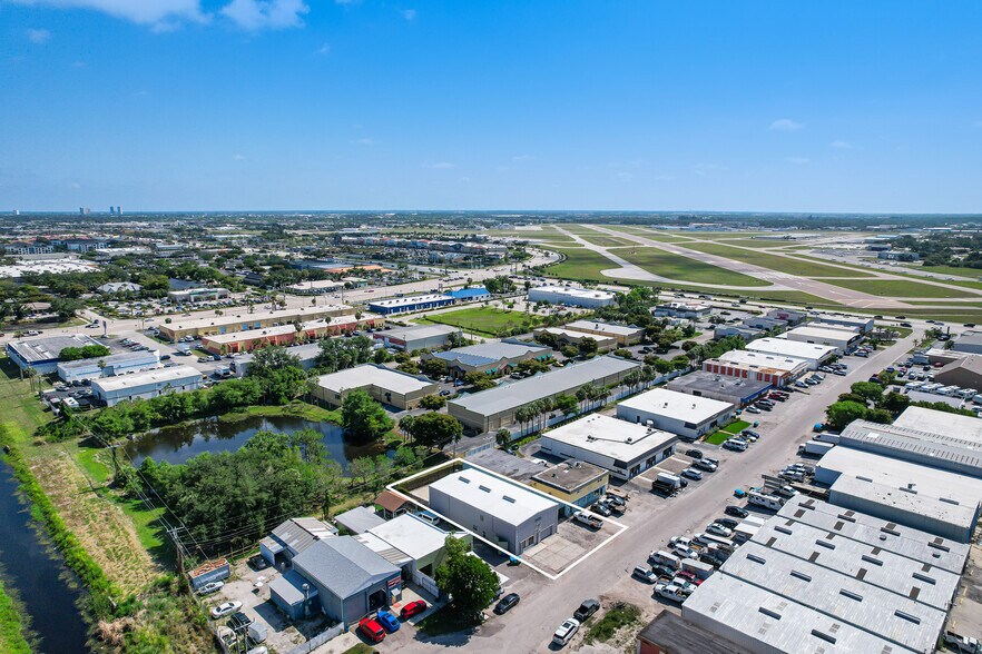 More Photos Of 1911 Dana Dr, Fort Myers Warehouse For Sale